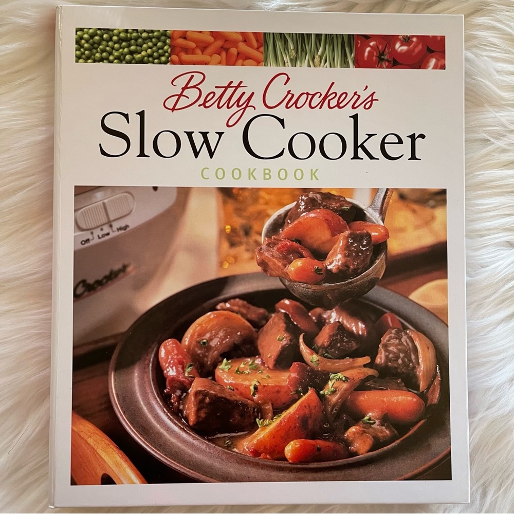 Betty Crocker’s Slow Cooker Cookbook, Spiral Bound